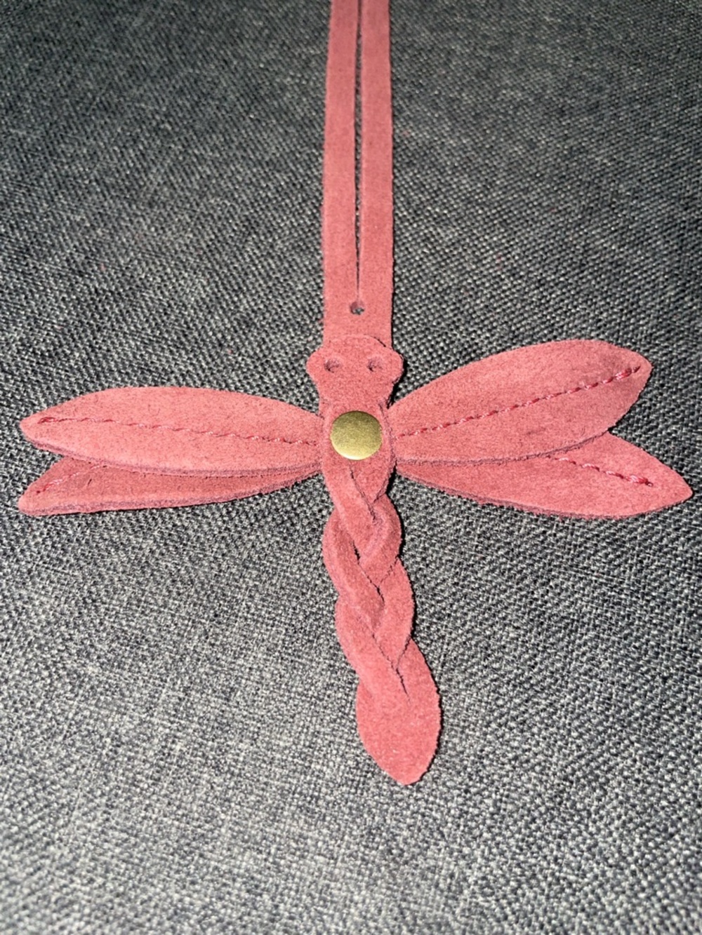 Portland Leather Dragonfly Tassel- Red Panda - Picture 3 of 7